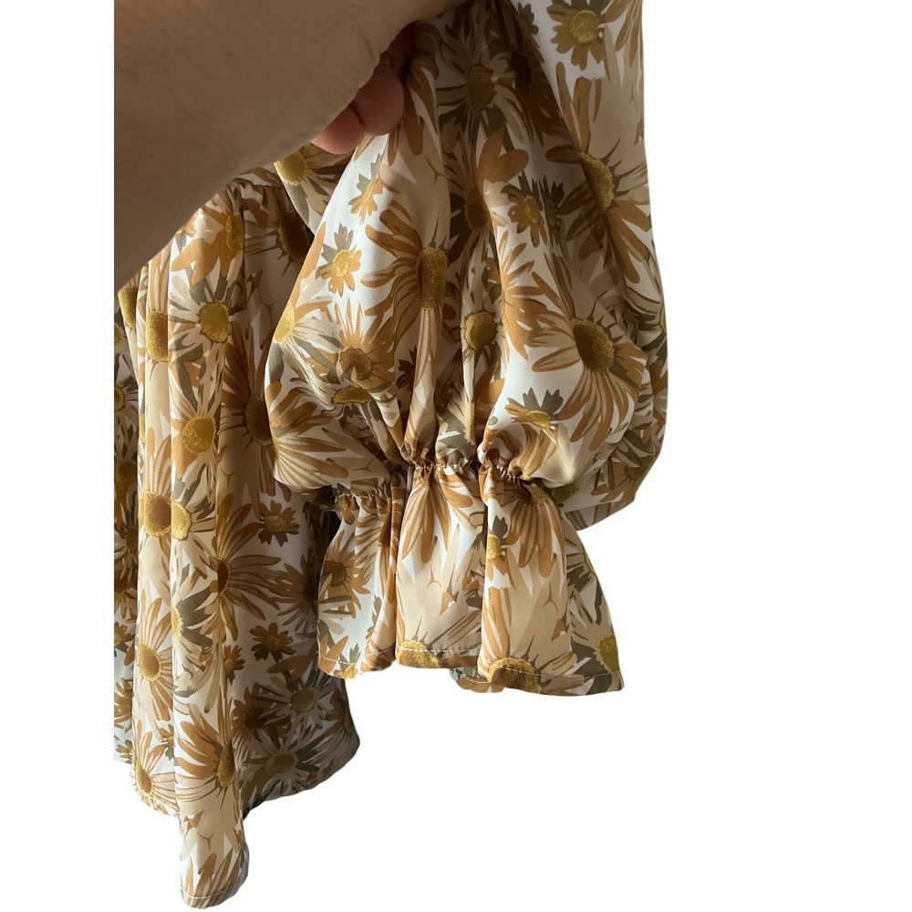 Entro Mustard Yellow Daisy Floral Smocked Back Puff Sleeve Babydoll Top Small - Picture 5 of 10